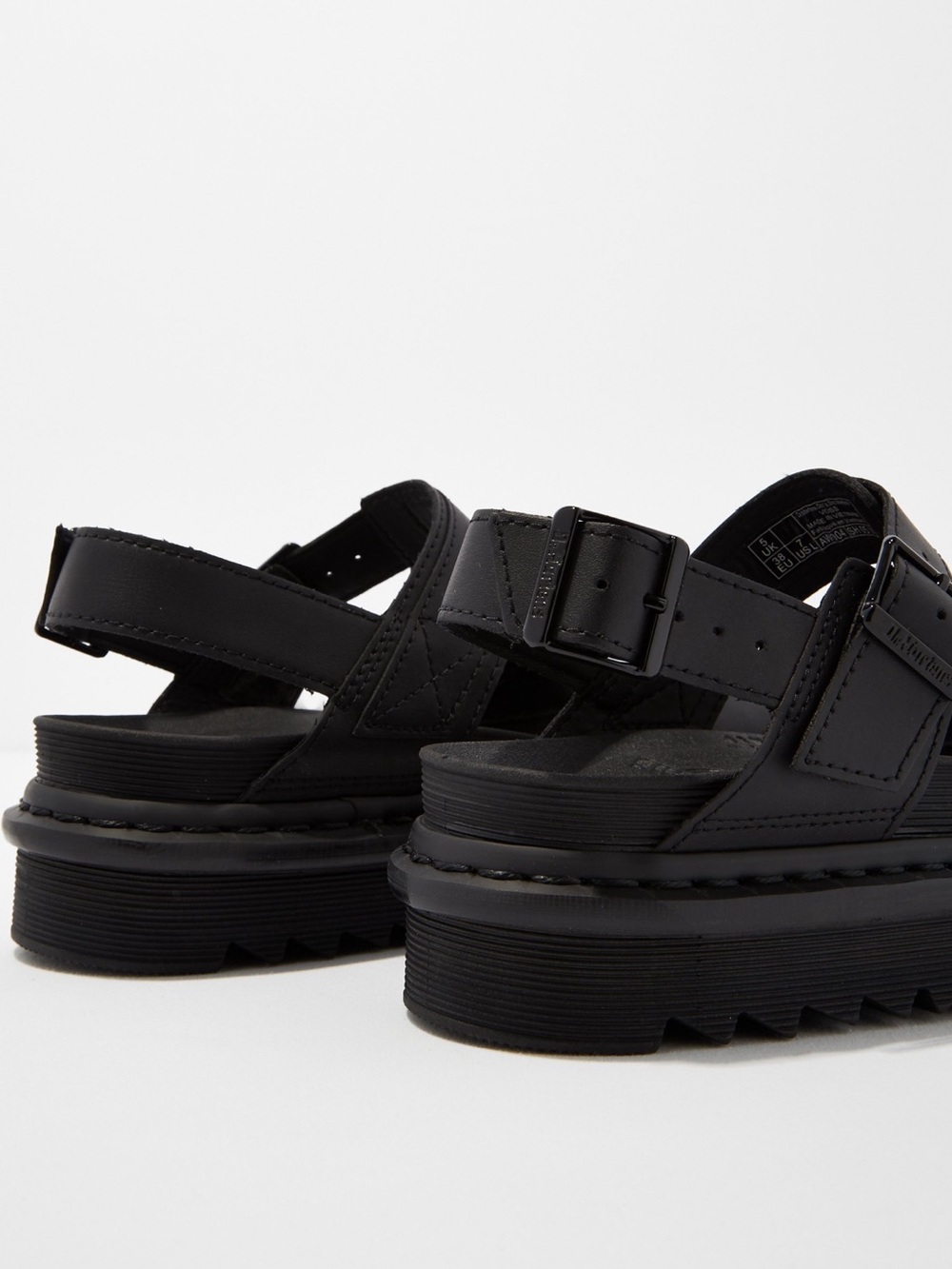 Dr. Marten’s Voss Hydro Sandal - Picture 3 of 14